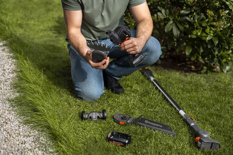 Gras- und Strauchschere Aspire® S20-P4A