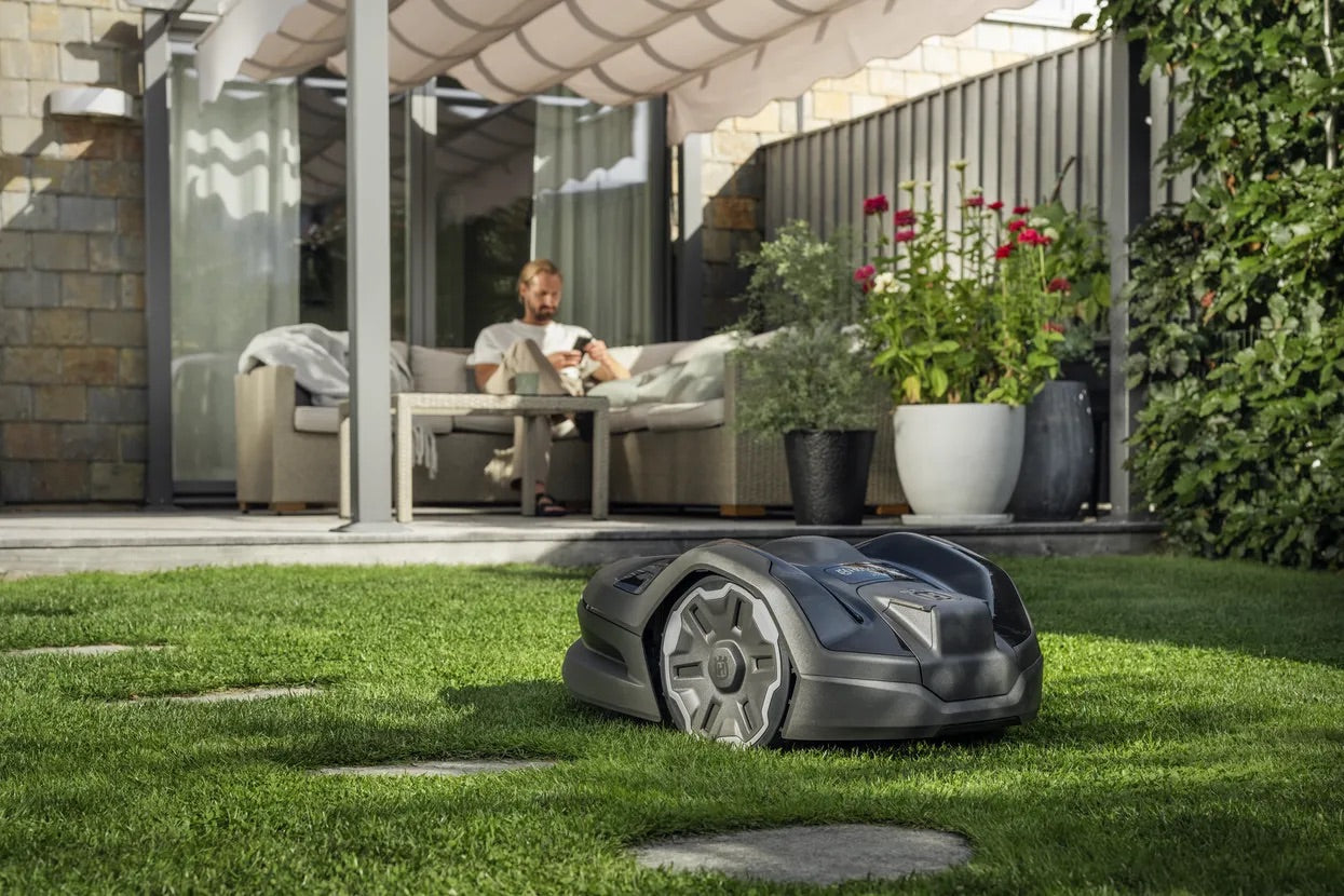 Automower® 305E NERA