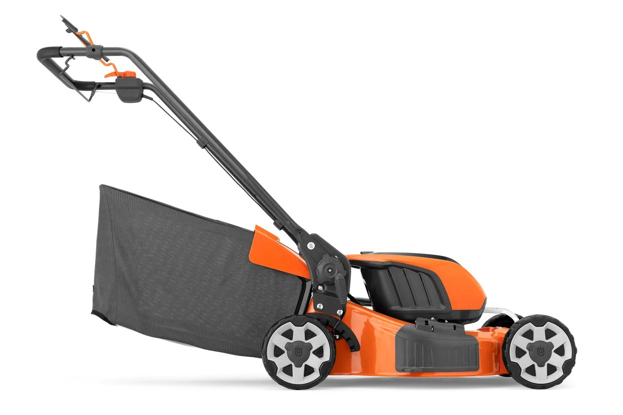 Rasenmäher LC 251iS