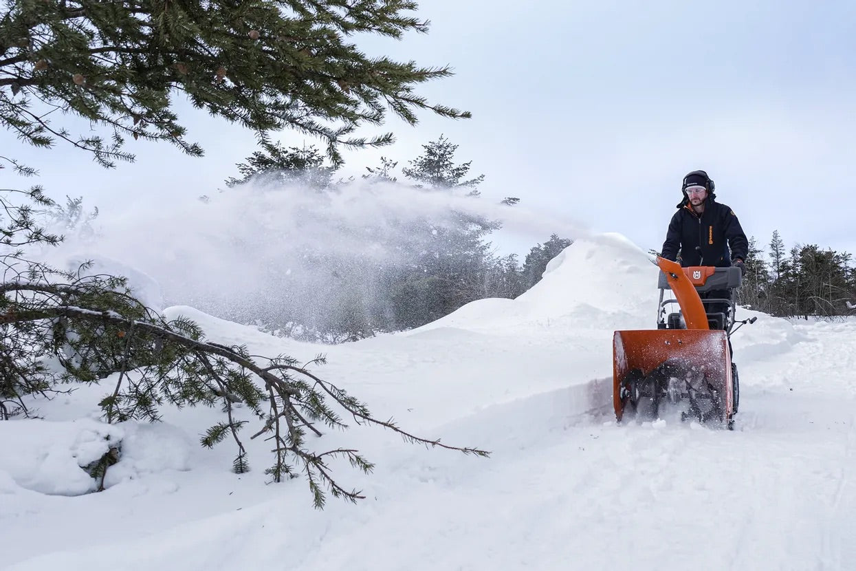 Husqvarna Schneefräse ST 124